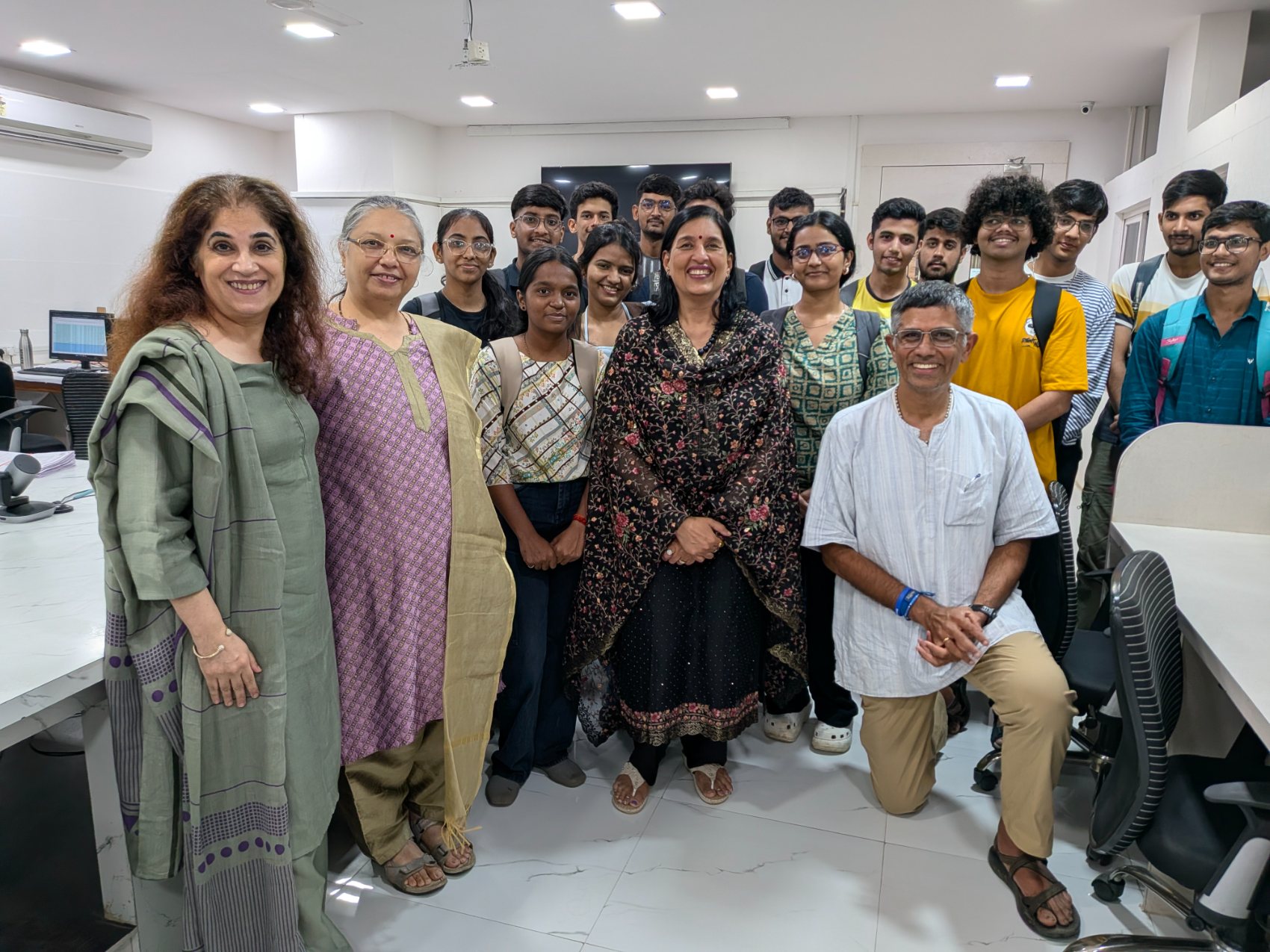 TSEC scholars gathered with TAP representatives and faculty in the AI and Data Science lab